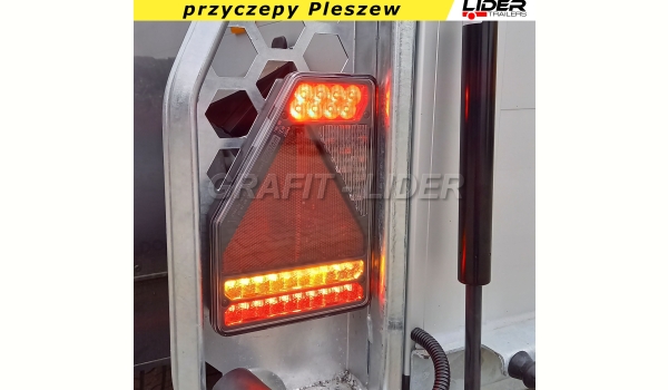 AFT-021 FRISTOM lampa FT-277 L LED SPKPM + STOP Bajonet 5 PIN (lewa) 12V